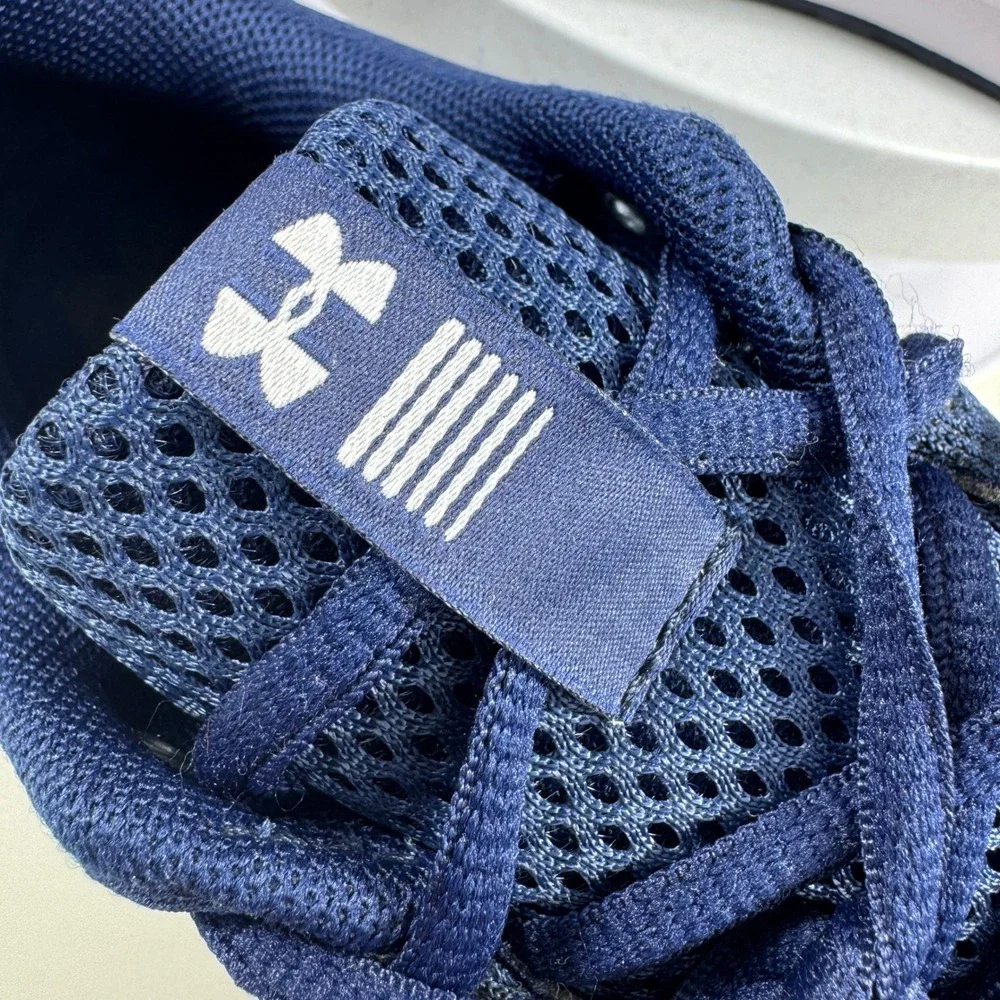 Under Armour Running‎ Shoes Men 7.5 Navy Blue Mesh Lightweight Comfort